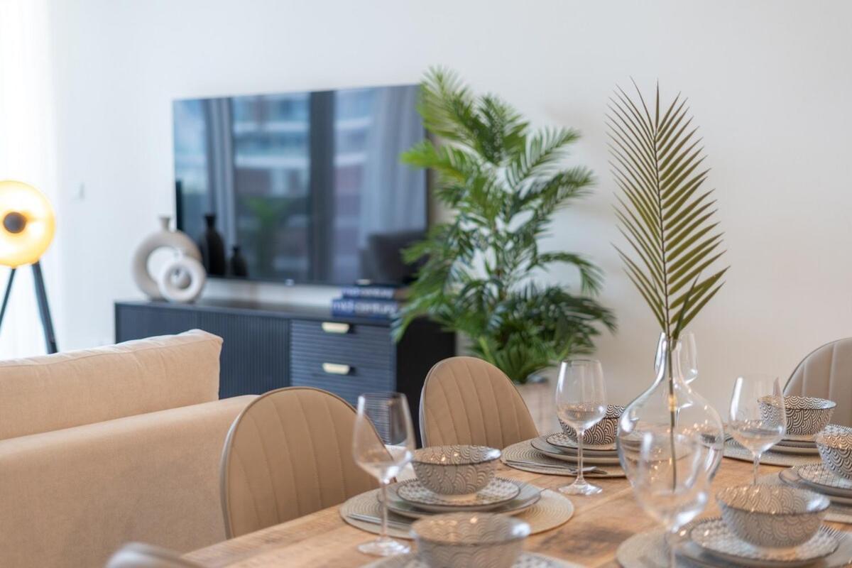 Charming 2-bedroom At 1 Residences, Near Zabeel Park! Dubai